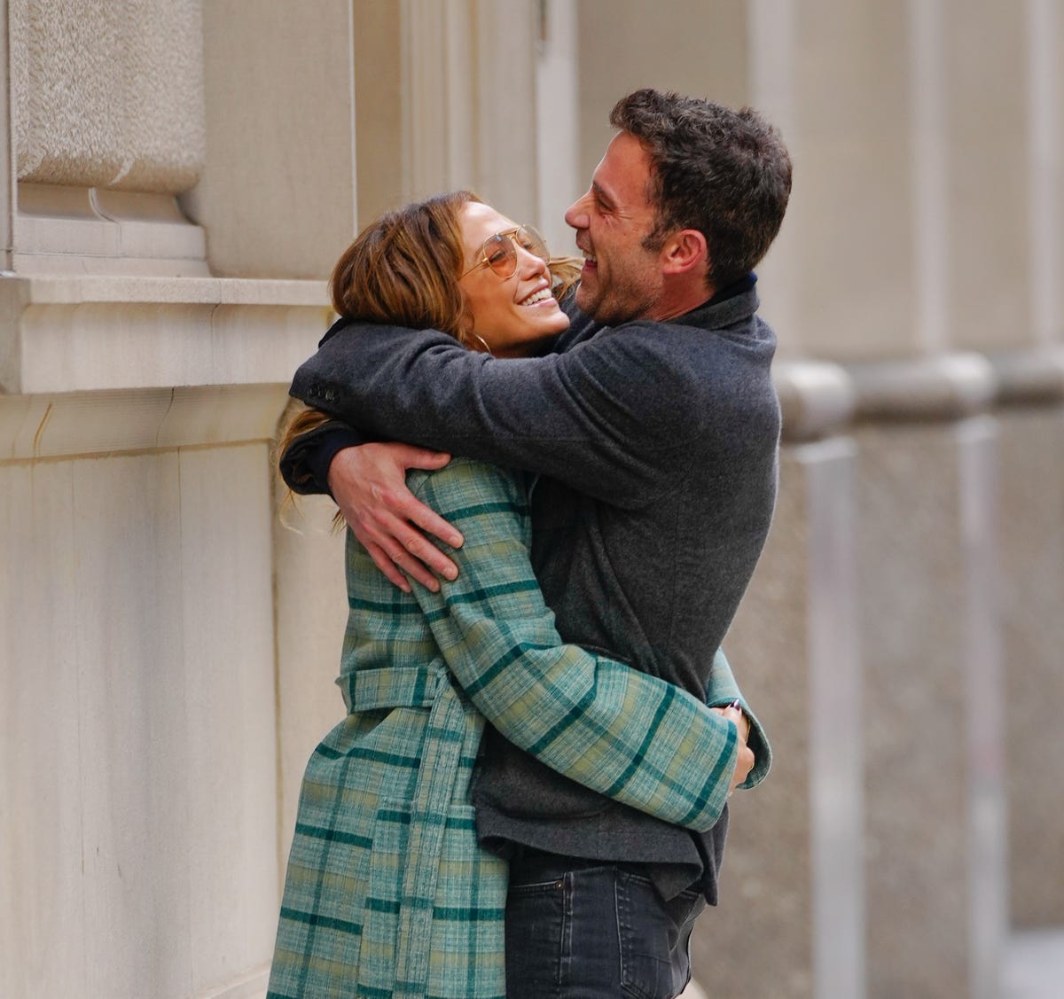 Jennifer Lopez asks Ben Affleck to sign a premarital sex clause
