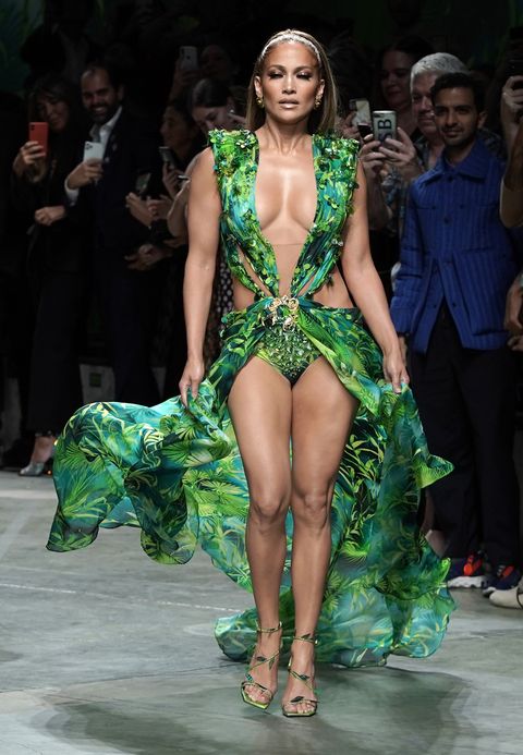 Jennifer Lopez: ahora puedes comprar su famoso vestido de Versace