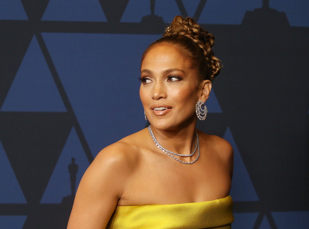 Jennifer Lopez straalt tijdens Governors Award Gala 2019