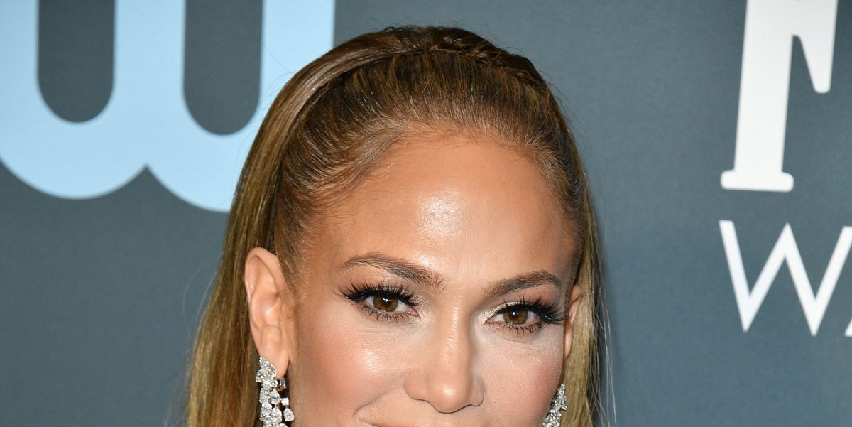 Jennifer Lopez just got Rapunzel length hair extensions