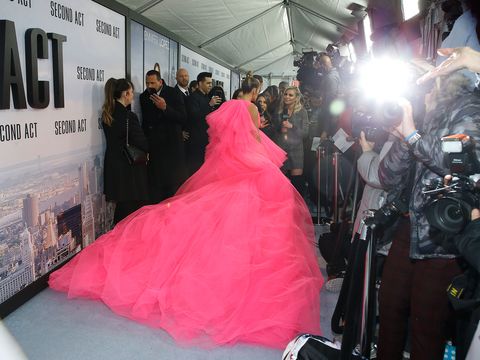 Jennifer Lopez wore the most enormous couture gown on the red carpet ...