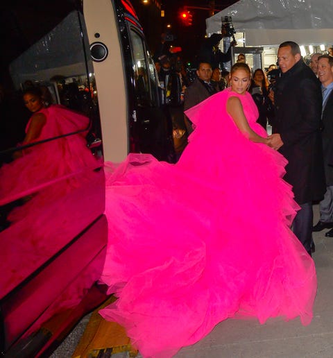 Jennifer Lopez Just Wore a Pink Dress That Was So Big She Had to Arrive ...