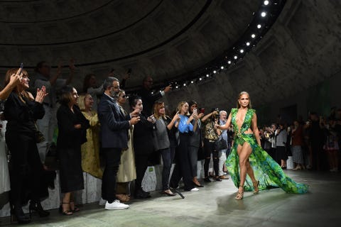 fashion nova versace lawsuit