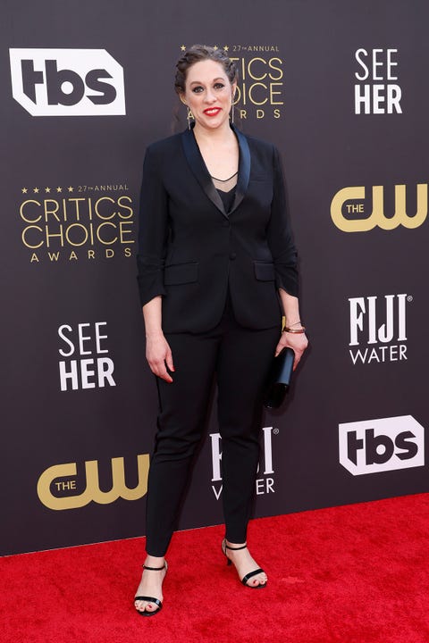 jenny hagel en los critics choice awards 2022