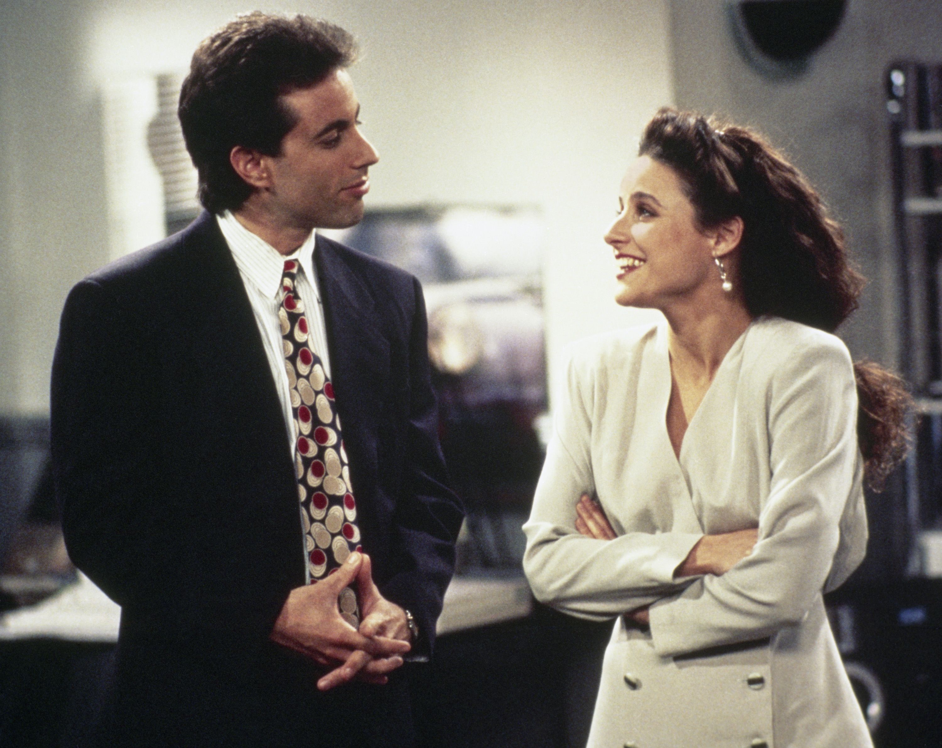 40 Behind-the-Scenes Photos from the Set of Seinfeld