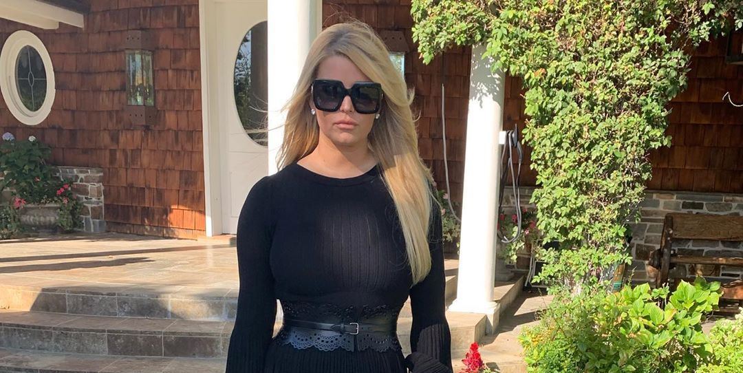 Jessica Simpson Shares 100 Pound Weight Loss After Giving Birth