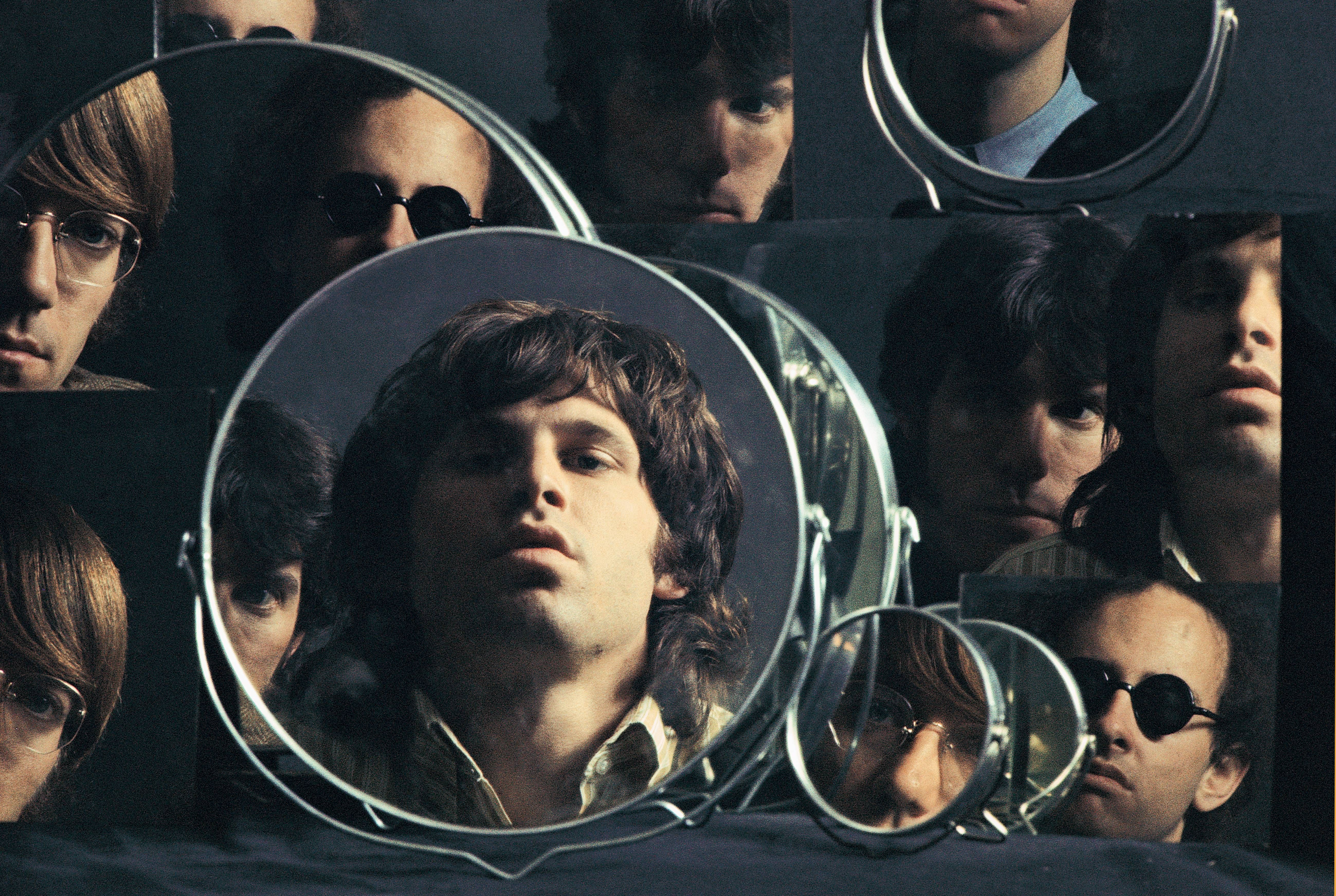 Jim Morrison: sus mejores frases para recordar al Rey Lagarto