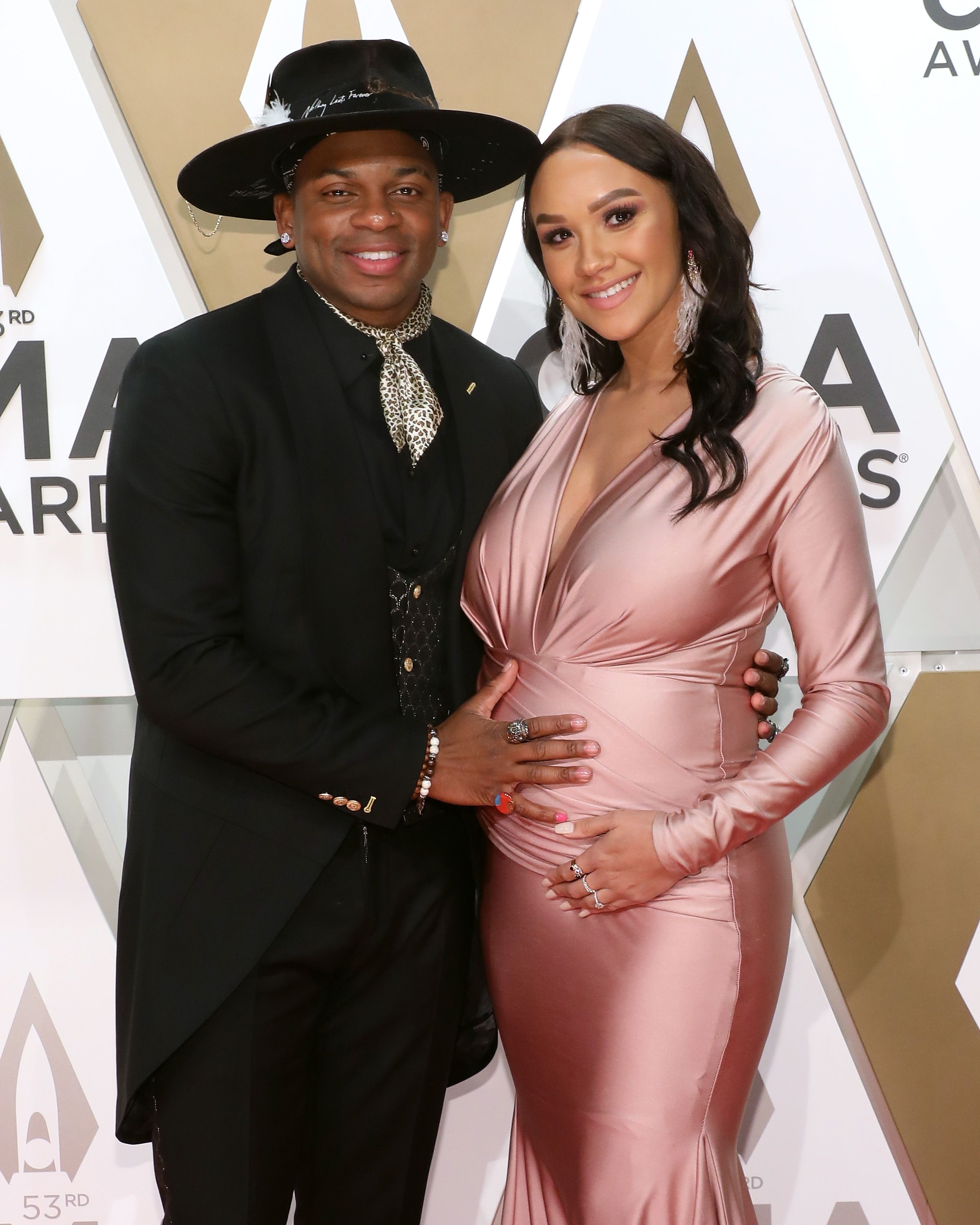 Who Is Jimmie Allen S Fiancee Alexis Gale Meet Jimmie Allen S Soon To Be Wife