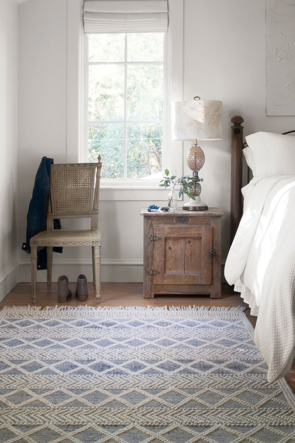 Joanna Gaines New Magnolia Collection Rugs Are Just Perfect   Joanna Gaines Rug Bedroom 2 1519924165 