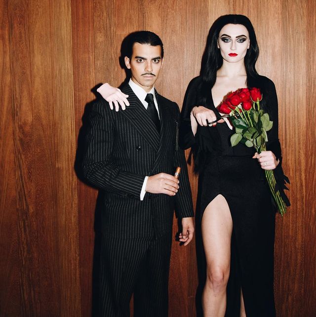 65 Best Celebrity Couples Costume Ideas For Halloween 2022