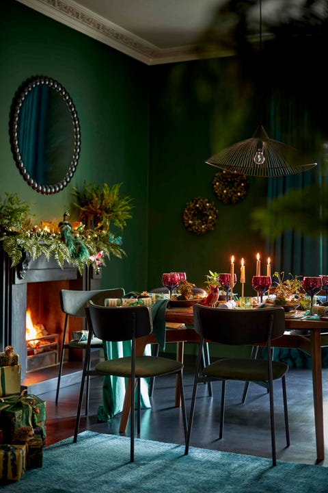 5 Things You Can Rent if You’re Hosting This Christmas