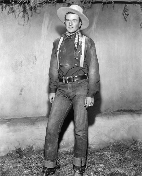 john wayne in costume for stagecoach