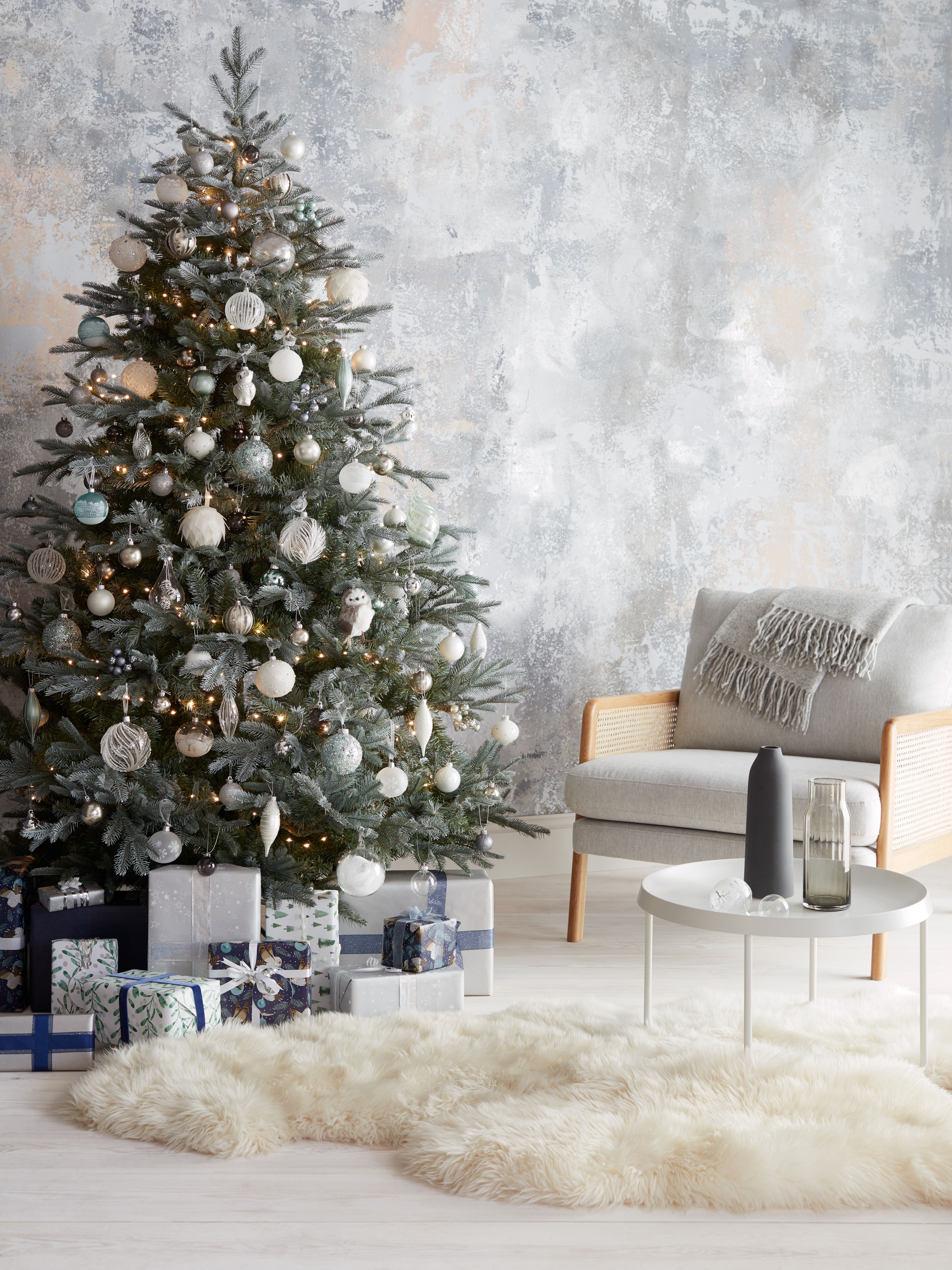 John Lewis 2019 Christmas Decorations And Themes Best Christmas