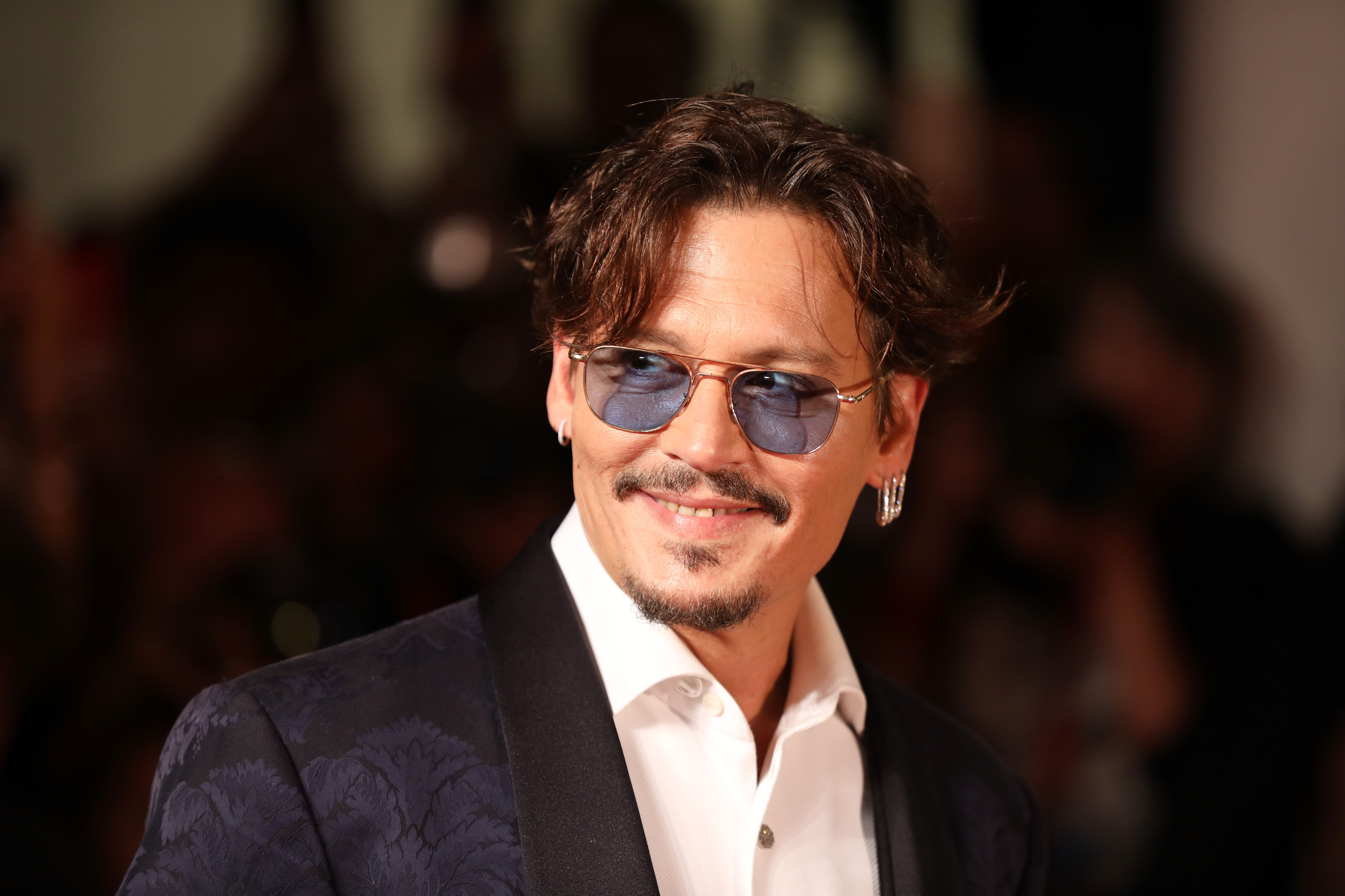 Johnny Depp Sbarca Su Instagram Con Il Suo Profilo Ufficiale