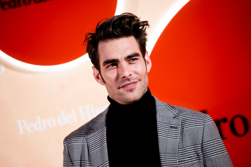 jon kortajarena boyfriend