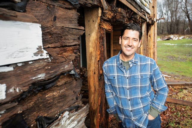 Madera, Árbol, Casa, Fotografía, Sonrisa, Cabaña de troncos, Planta, Fotografía de retratos, Madera, Cabaña,