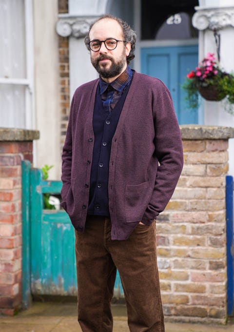 jonny freeman as reiss, eastenders