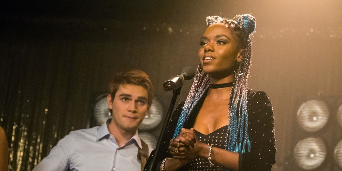 Riverdale"'s Josie and Archie Get Together - Signs That Josie and Archie  Liked Each Other