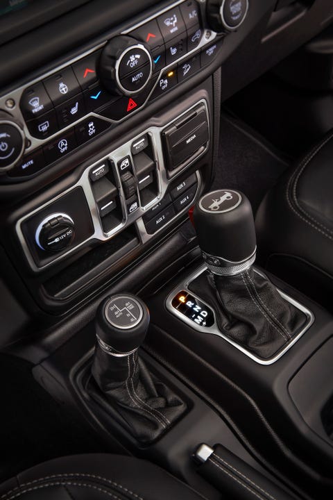 Jeep Sahara 2016 >> 2018 Jeep Wrangler Official Specs From LA Auto Show 2017 ... Jeep Sahara 2016 >> 2018 Jeep Wrangler Official Specs From LA Auto Show 2017 ...