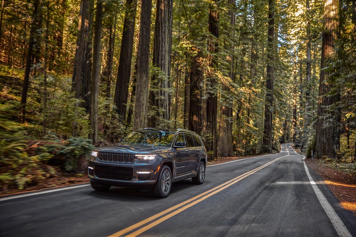 2021 Jeep Grand Cherokee Review Pricing And Specifications Eminetra