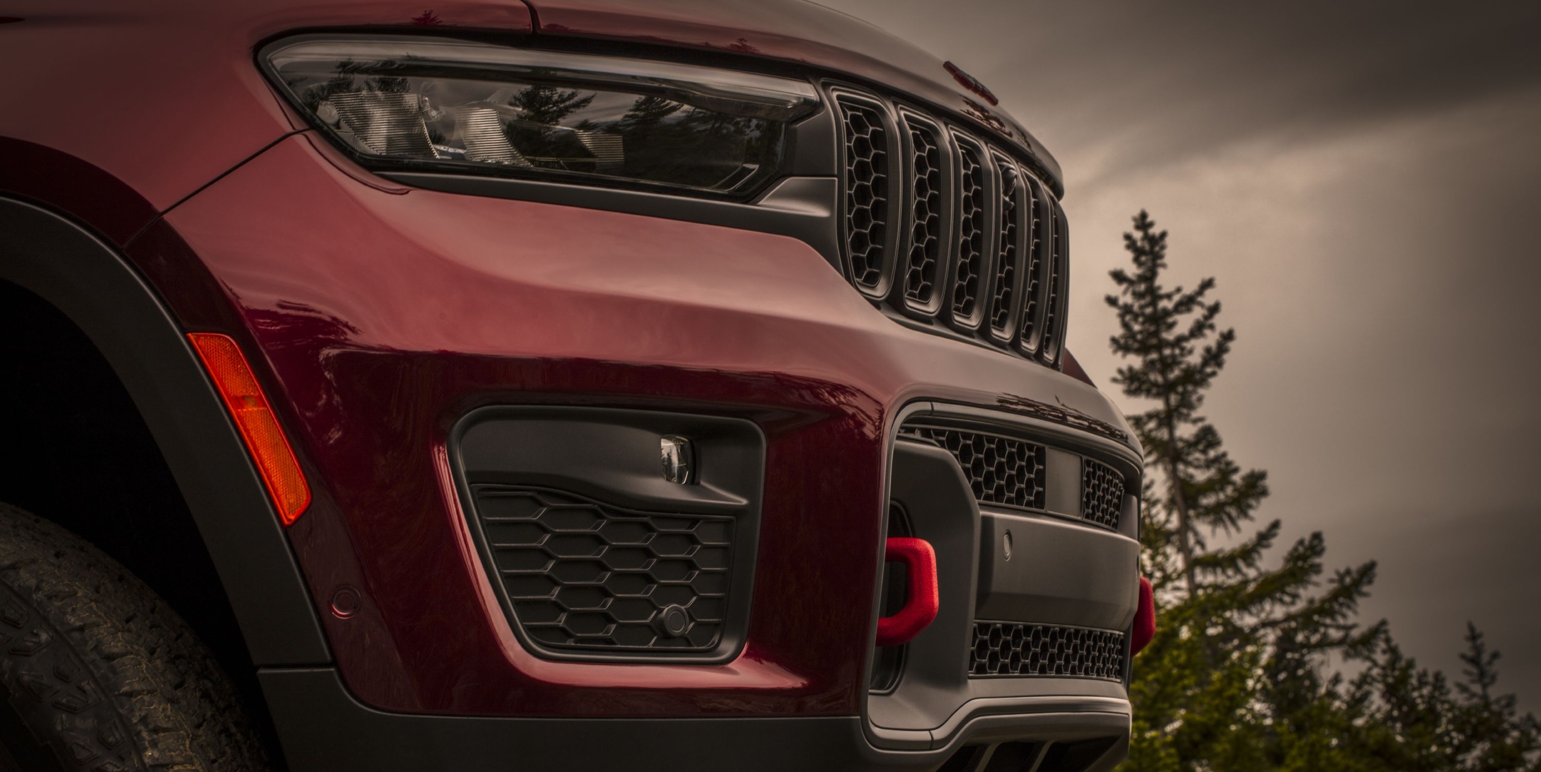 The Jeep Grand Cherokee Trailhawk Is More than an Appearance Package
