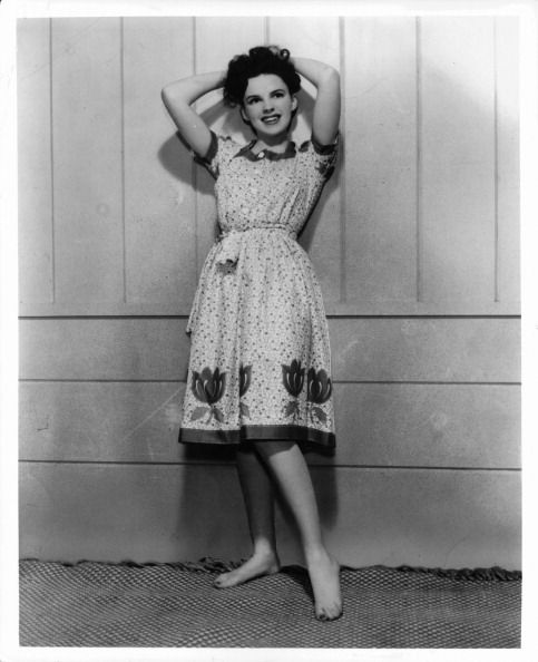 40 Rare Photos Of Judy Garland From The '20s Through The '60s