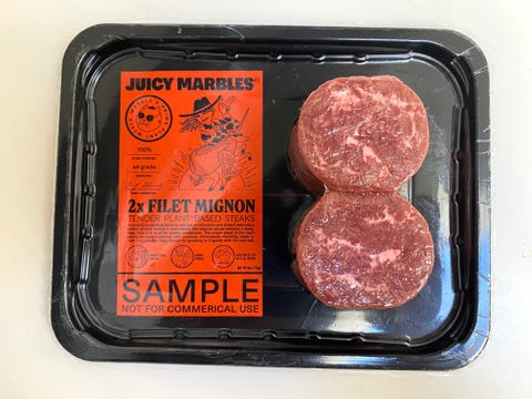 Review: Juicy Marbles Plant-Based Filet Mignon