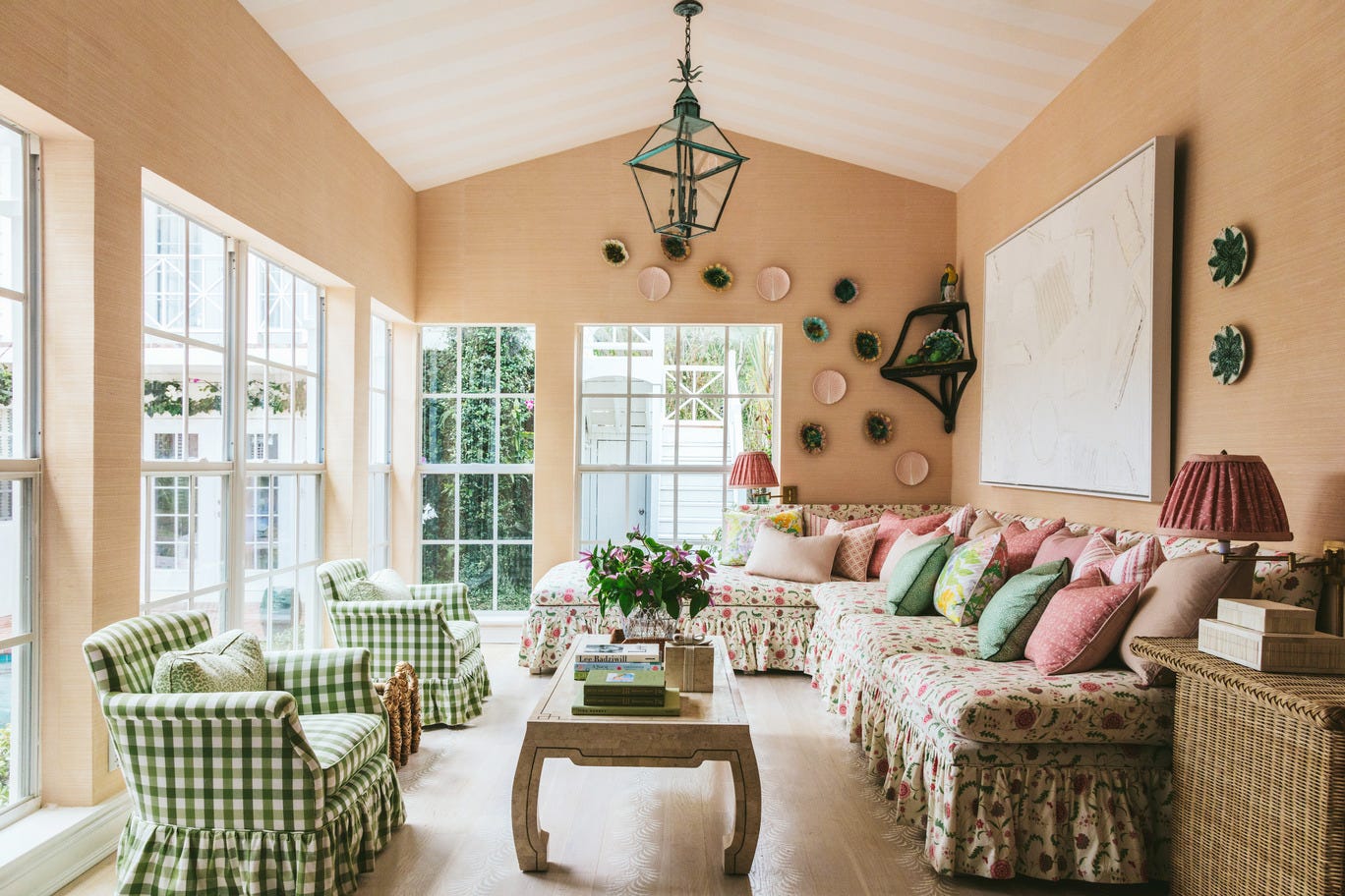You Should Seriously Consider Painting Your Ceiling Pink—Here's Why