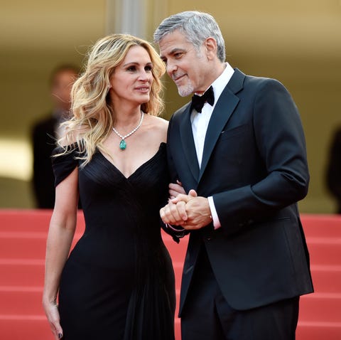 Ticket to Paradise to be released September 22 Julia-roberts-and-george-clooney-1618158863.jpg?crop=0.668xw:1.00xh;0