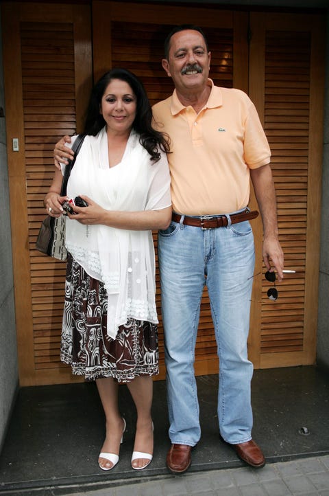 julián muñoz e isabel pantoja posan juntos en 2006