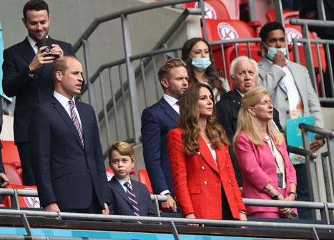 Prince George with his parents prince george with his parents