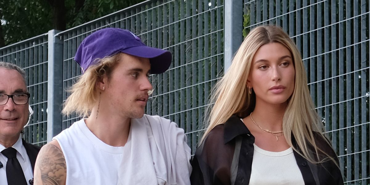 Hailey Baldwin Wore A White Mini Dress With Justin Bieber For Wedding Rehearsal Dinner 