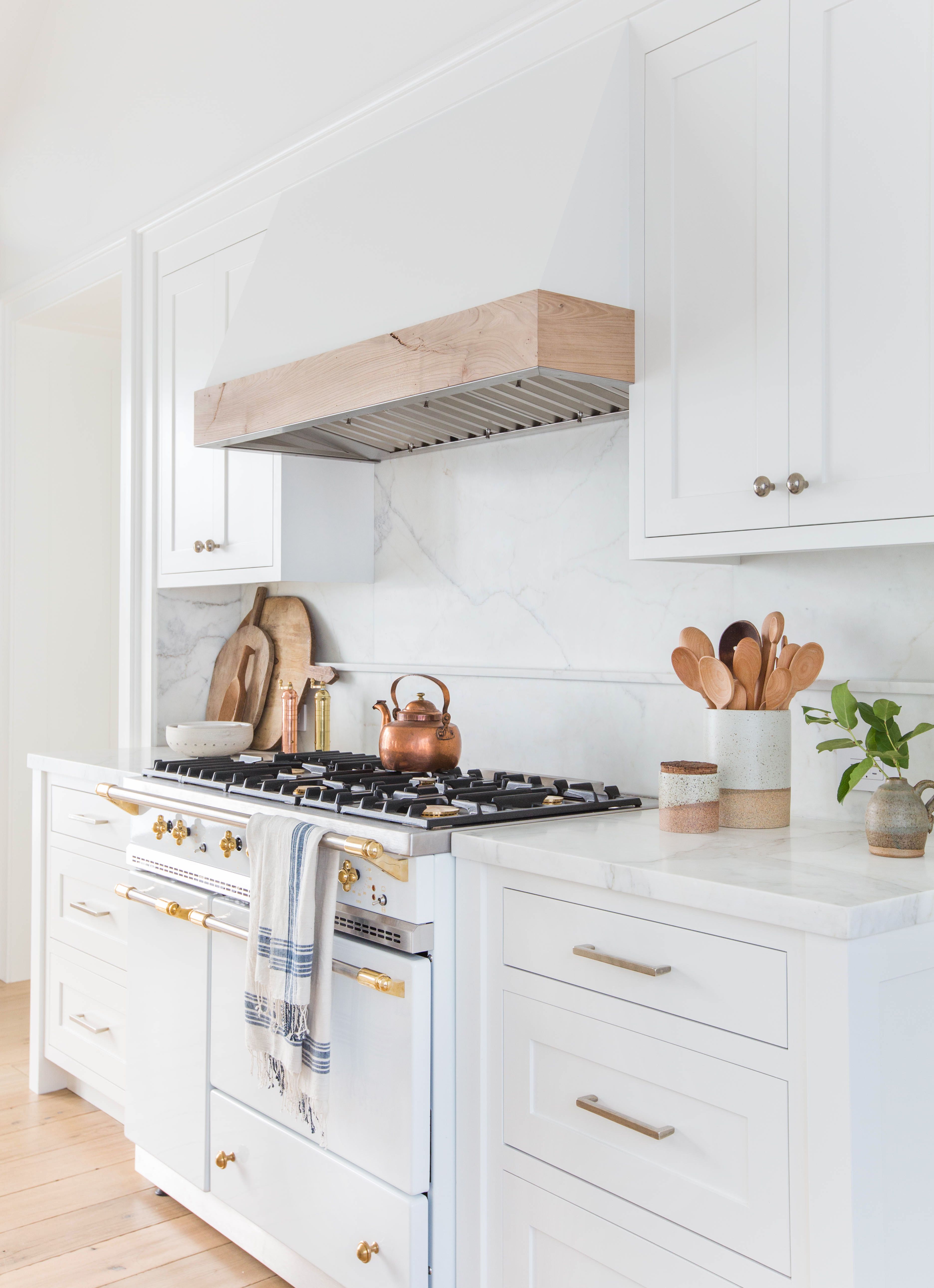 17 White Kitchen Cabinet Ideas Paint Colors And Hardware For White Cabinetry