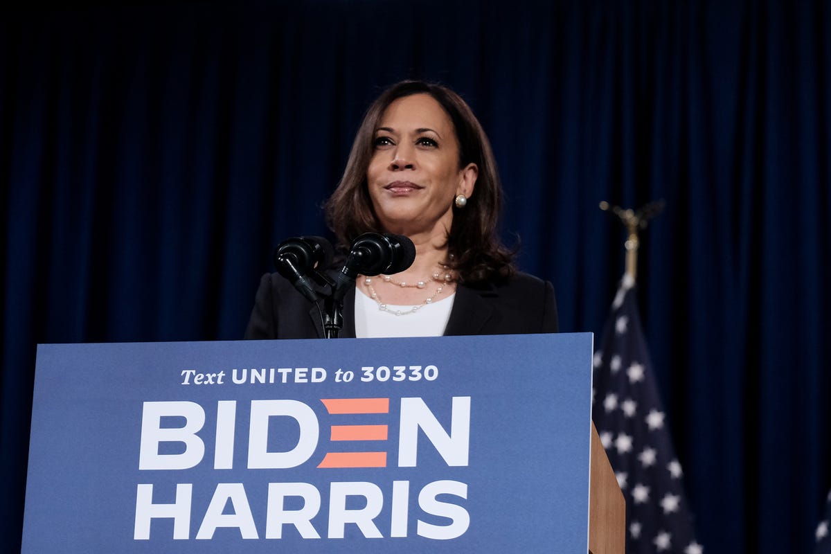 Kamala Harris Shreds Trump Coronavirus Response Ahead of His RNC Speech