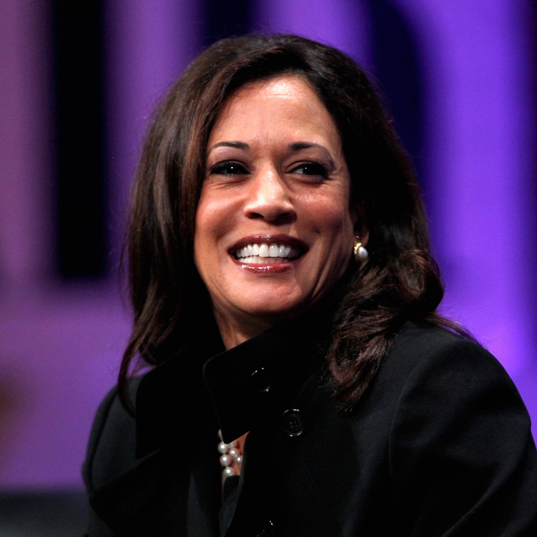 Feeling Nosy on This Fine Day? Try Guessing Kamala Harris’s Net Worth
