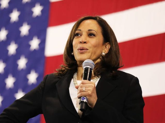 黒人女性として史上初の副大統領候補カマラ ハリス上院議員について知っておきたいこと 黒人女性として史上初の副大統領候補カマラ ハリス上院議員について知っておきたいこと