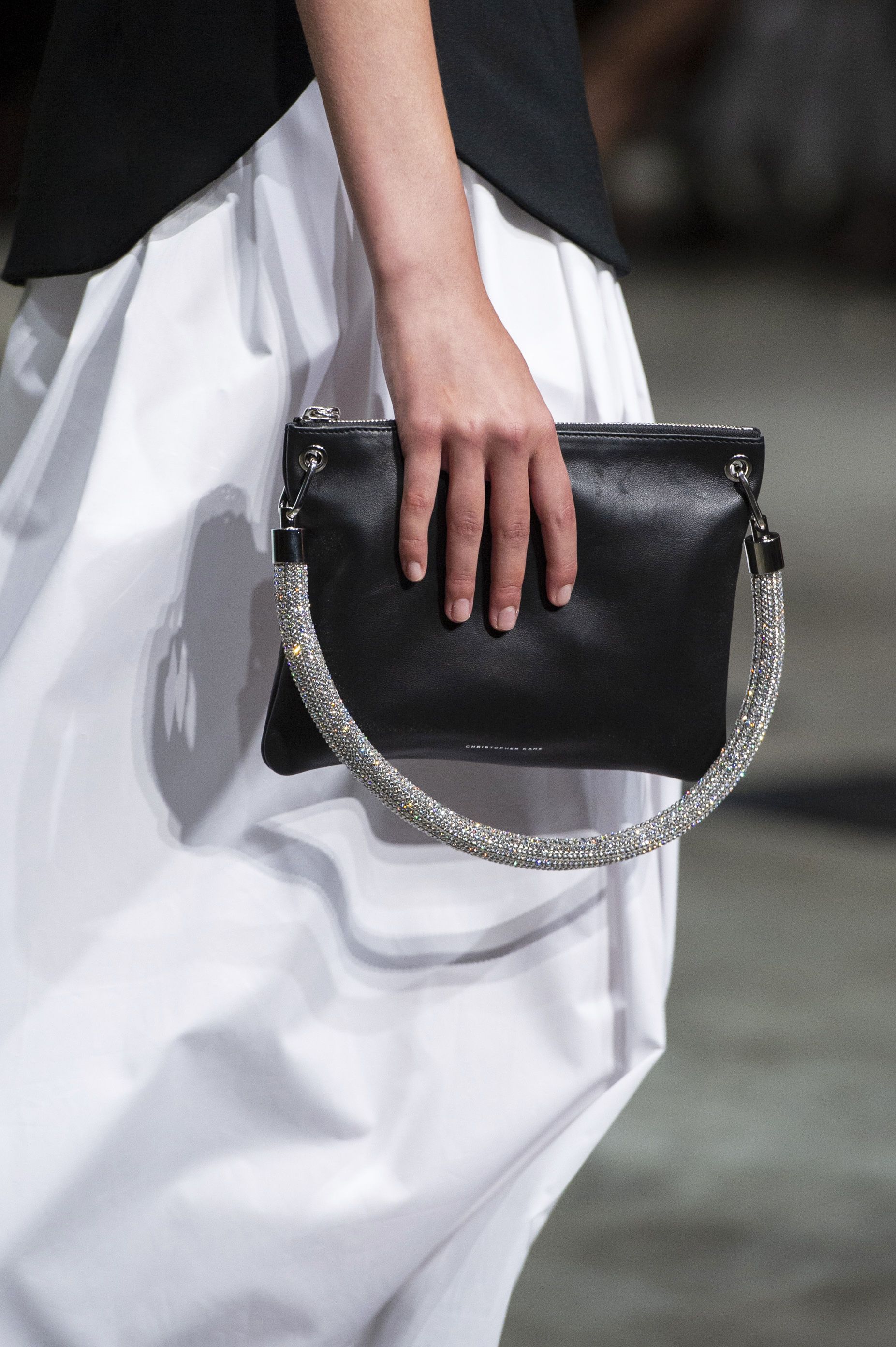 2019 year lifestyle- 25 women best fashion handbags trends uk 2019 year looks- 25 women best fashion handbags trends uk