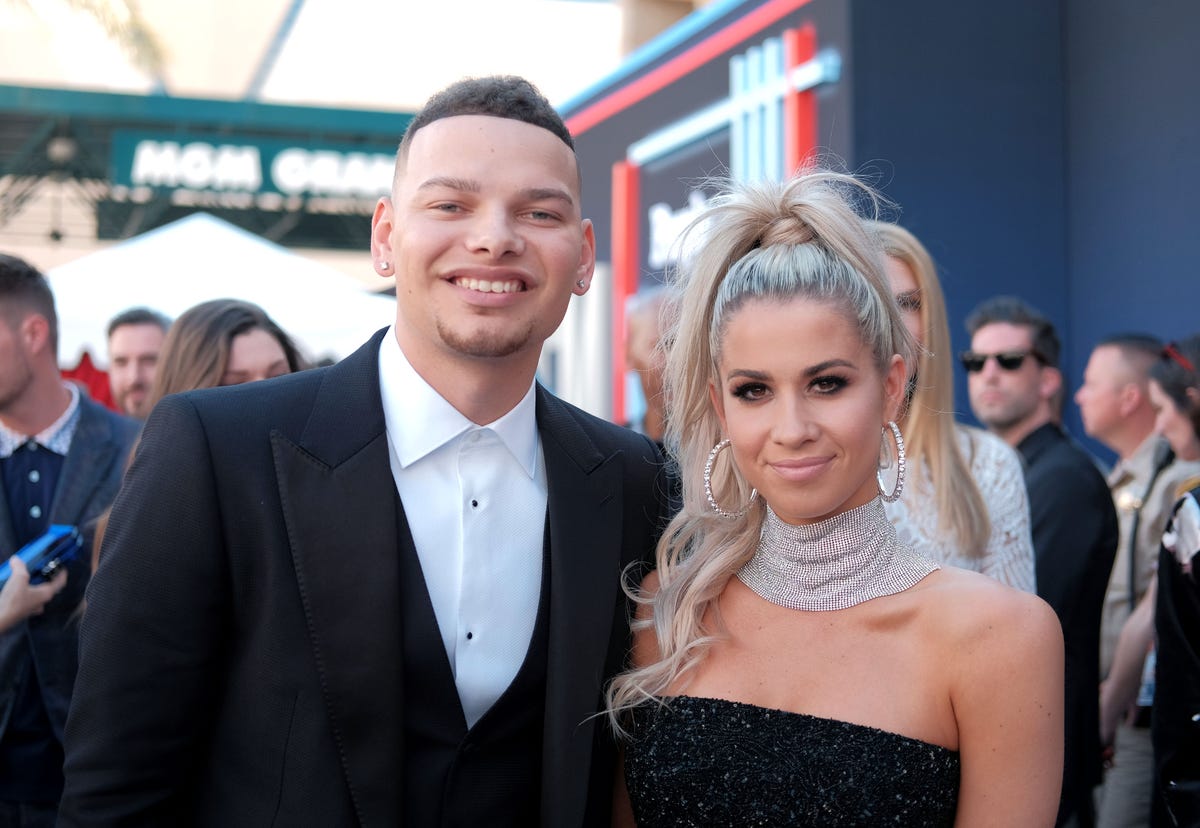 Kane Brown's Wife Katelyn Is Pregnant With Their First