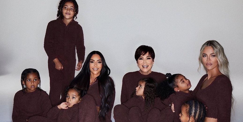 Kim Kardashian Christmas Card - The 2021 Card Breaks Tradition With Just 9  Family Members