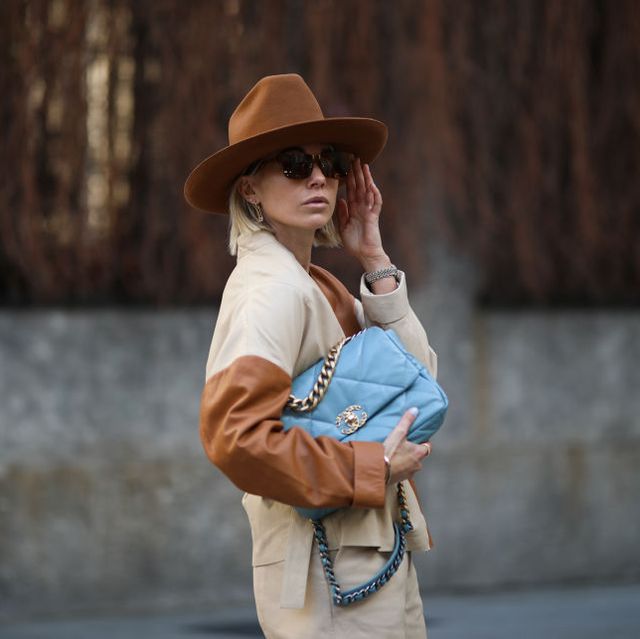 10 ideas para llevar el sombrero en looks de invierno en el 'street style'