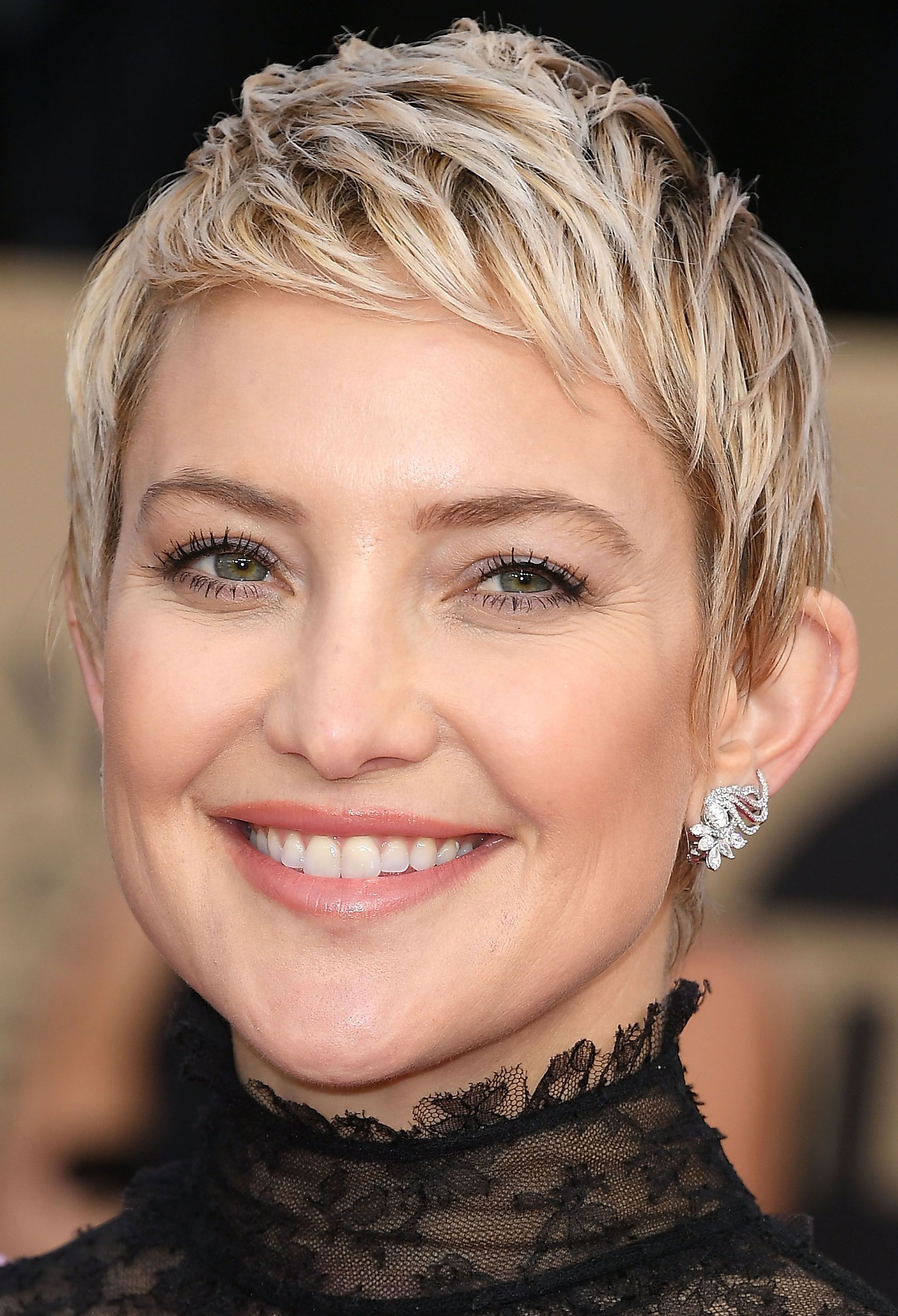 45 Cute Short Haircuts For Women 2020 Short Celebrity Hairstyles