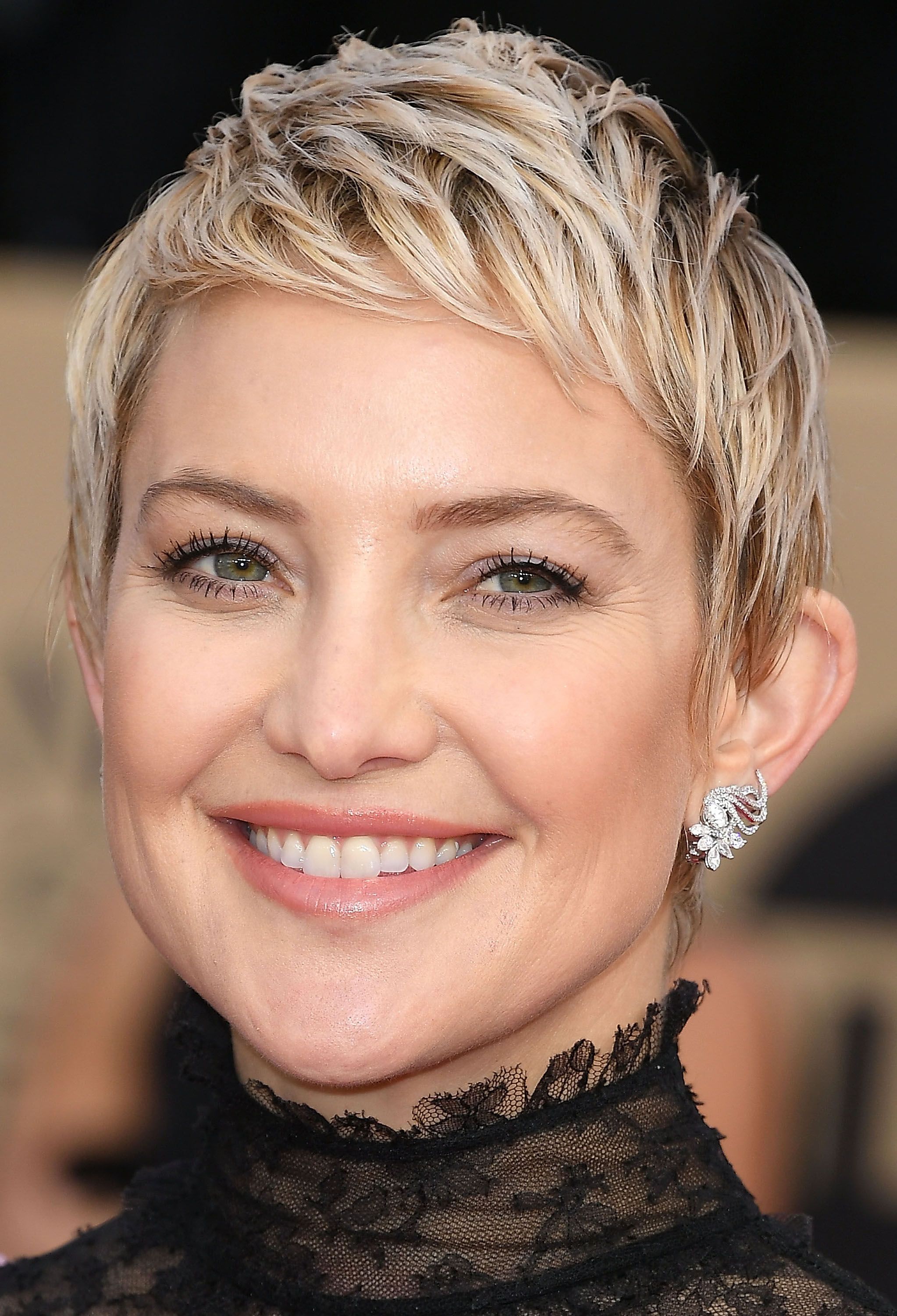 Short hairstyles for 2016: Celebrity-inspired modern ...