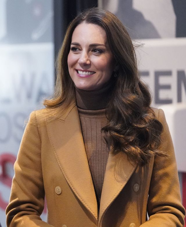 talento Mexico La selva amazónica Kate Middleton: con abrigo marrón efecto tipazo de Massimo Dutti