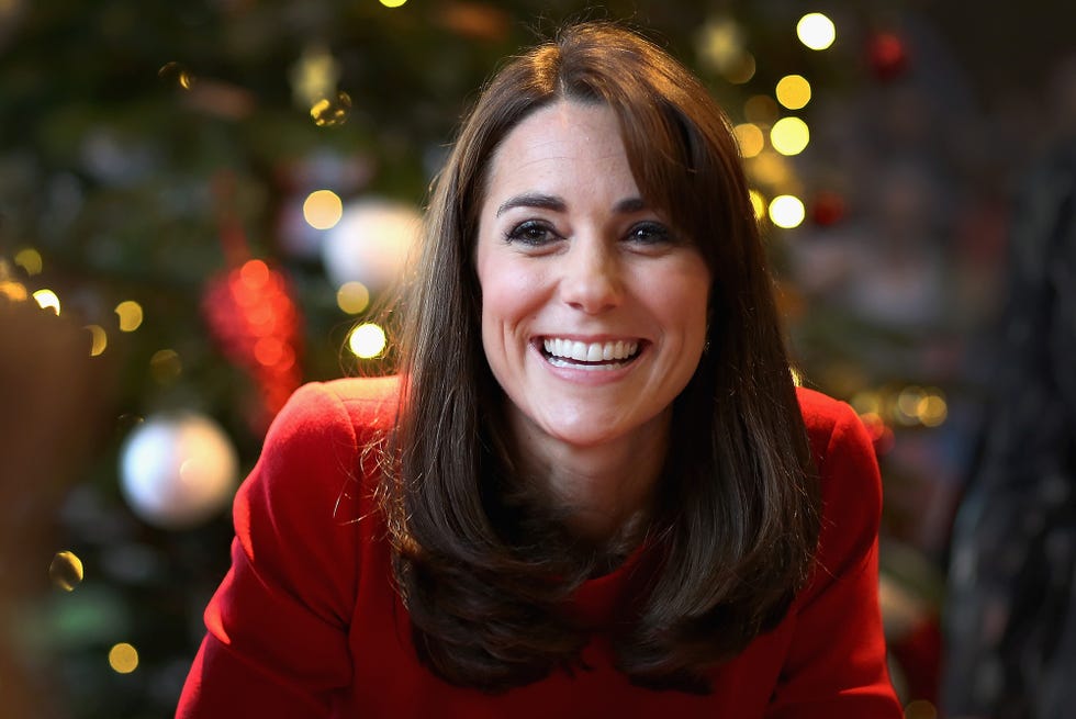 Kate Middleton shows off her Christmas tree decorating skills in new