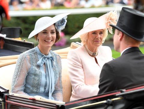 Kate Middleton attends Royal Ascot in blue Elie Saab dress