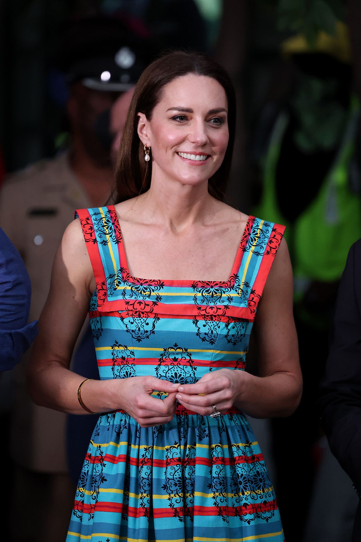 Kate Middleton, del vestido multicolor de estilo vintage al amarillo más  primaveral para su primera visita a Jamaica