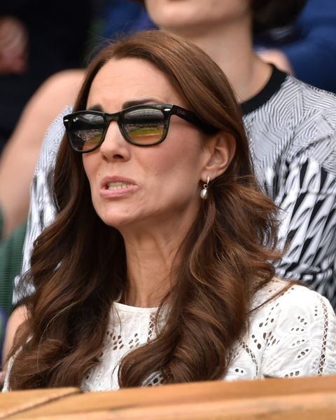 See 12 Hilarious Photos of Kate Middleton Getting Extremely Emotional ...
