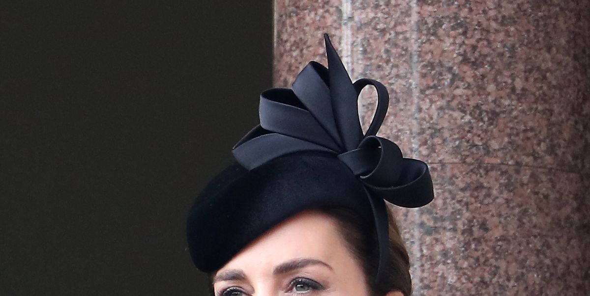 Kate Middleton looks incredibly chic in head-to-toe black