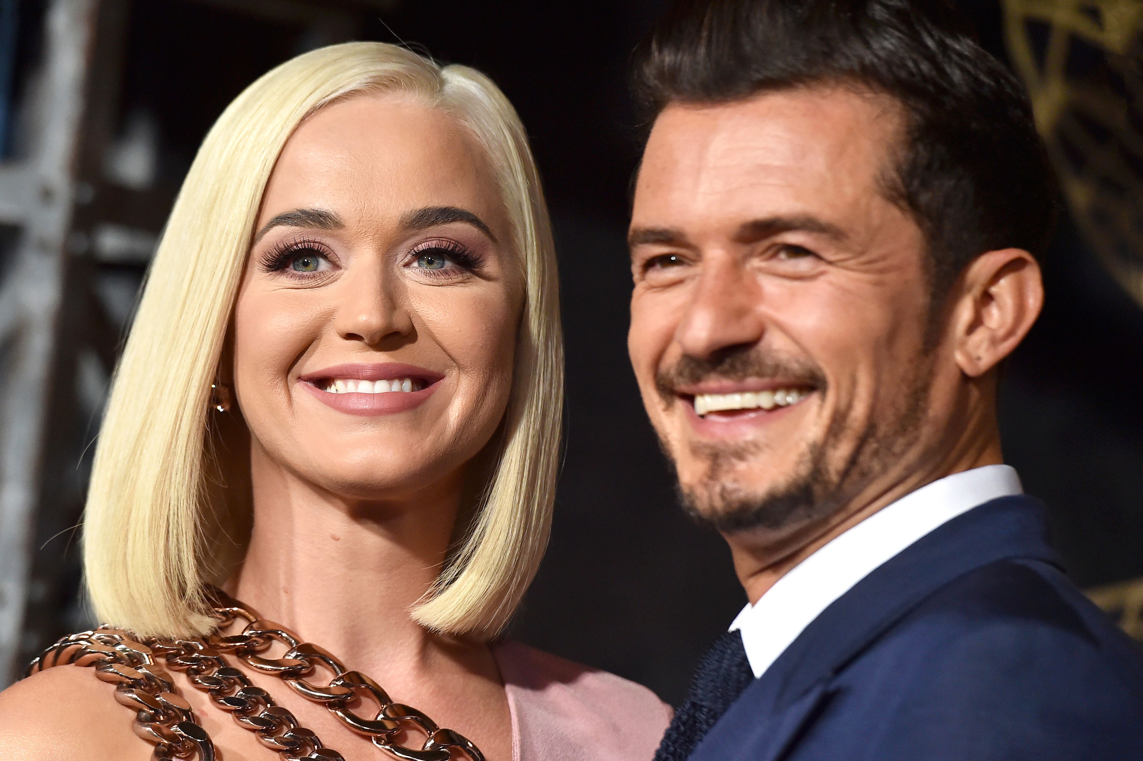 Katy Perry And Orlando Bloom Can T Get Enough Of Baby Daisy