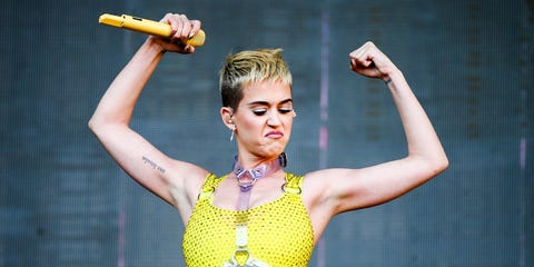 katy-perry-videoclip-lil-dicky-earth katy-perry-videoclip-lil-dicky-earth